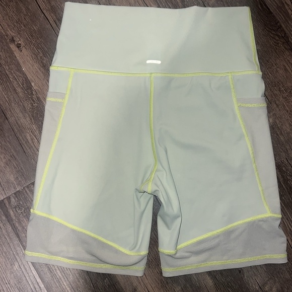 Women's neon green/ pistachio mesh  biker Shorts - Picture 4 of 8